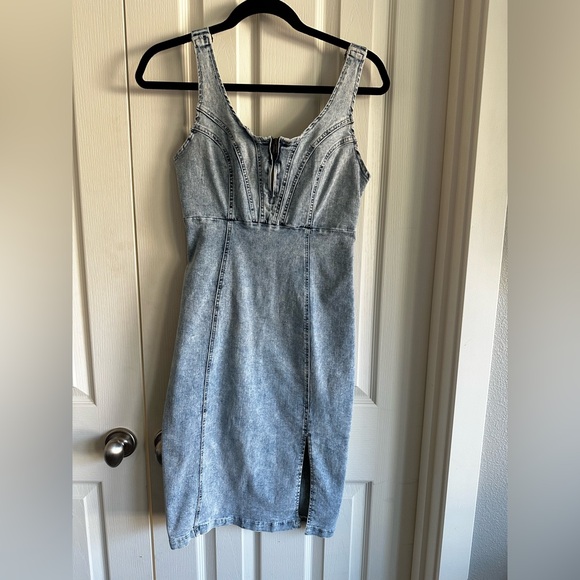 ✨ Festival-Ready Denim Mini Dress (Size Small) 🤠💙 - Picture 3 of 3
